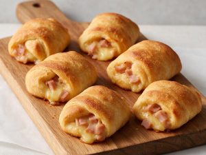 24. Pizzabrötchen Putenschinken